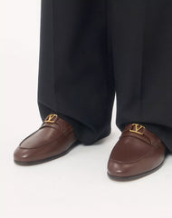 VLogo Signature Nappa Leather Loafer