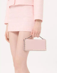 Rockstud Wallet With Chain In Grainy Calfskin