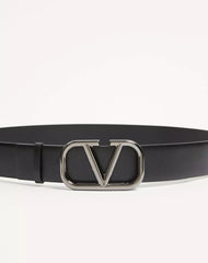VLogo Signature Calfskin Belt 40 Mm