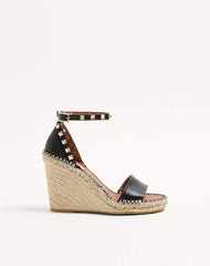 Double Rockstud Grainy Calfskin Wedge Sandal 105 Mm